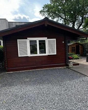 Сasa de vacaciones Sfeervolle Blokhut Op De Veluwe Op Recreatiepark Topparken In Met Vrije Tuin En Eigen Parkeerplaats *