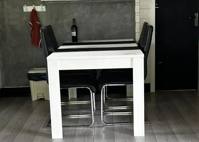 Sfeervolle Blokhut Op De Veluwe Op Recreatiepark Topparken In Met Vrije Tuin En Eigen Parkeerplaats بيت للعطل